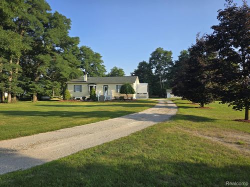 7647 Kitchen Rd, Wales, MI, 48027-1515 | Card Image