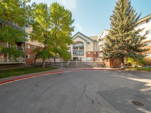110 - 20 3 St S, Condo with 2 bedrooms, 2 bathrooms and 1 parking in Lethbridge AB | Card Image