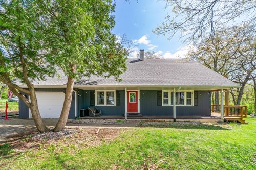795 Lake Holiday Dr, Sandwich, IL, 60548-9318 | Card Image