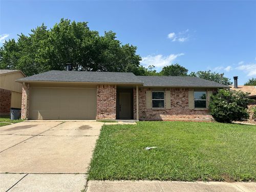 7213 Chatham Rd, North Richland Hills, TX, 76182-5010 | Card Image