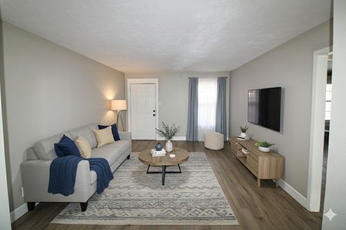 apt-7-1305 Adams St, Conroe, TX, 77301-1702 | Card Image