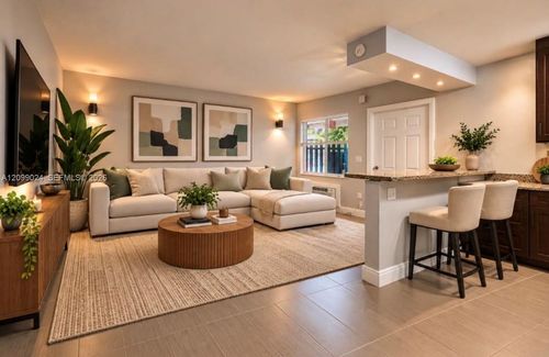 3-37 Sw 14th St, Dania Beach, FL, 33004-4254 | Card Image