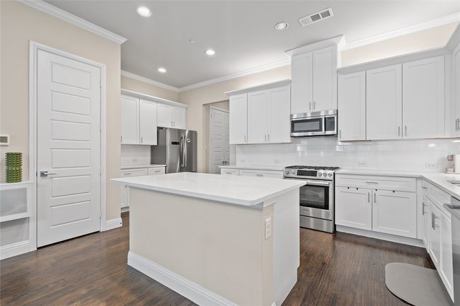 8538 Church St, Condo with 2 bedrooms, 3 bathrooms and null parking in Frisco TX | Image 10