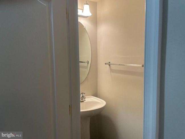 107 Berwick Ln, Townhouse with 3 bedrooms, 3 bathrooms and null parking in STEPHENS CITY VA | Image 13