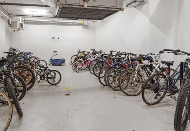 Garage featuring bike storage | Image 33