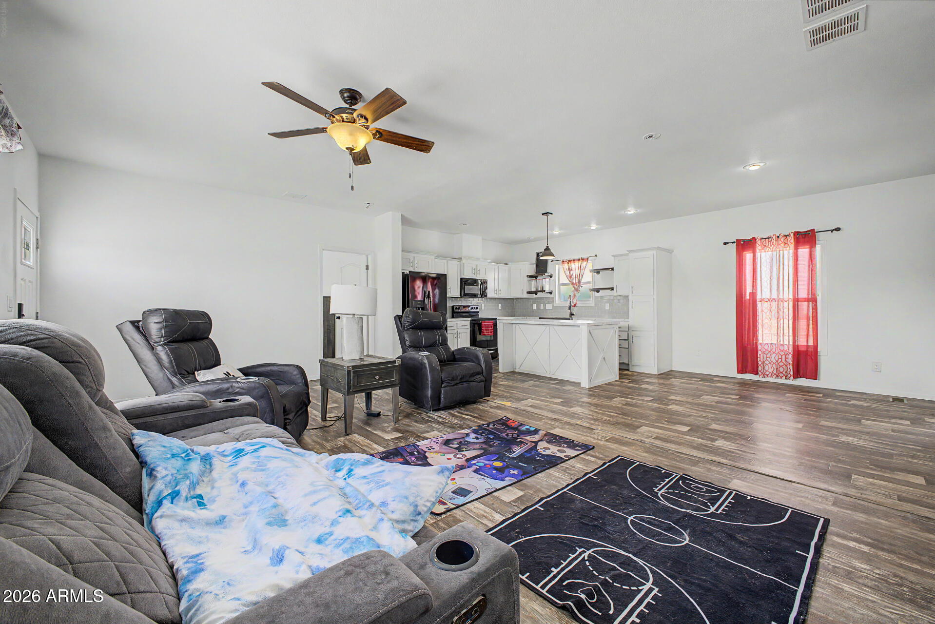 Residential in Wittmann 3