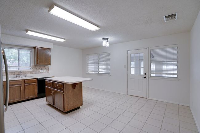 4601 Gray Fox Dr, House other with 3 bedrooms, 2 bathrooms and null parking in Austin TX | Image 5