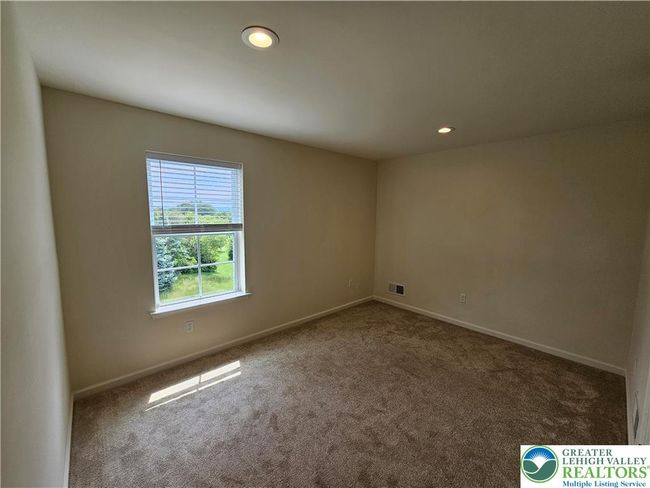 1601 Greystone Cir, House other with 3 bedrooms, 3 bathrooms and null parking in ALBURTIS PA | Image 20
