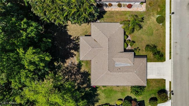 23485 Olde Meadowbrook Cir, House other with 3 bedrooms, 2 bathrooms and null parking in ESTERO FL | Image 34