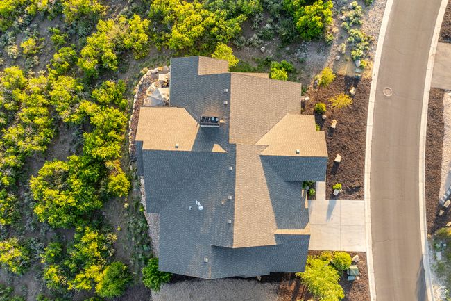 1136 E Black Hawk Way, House other with 4 bedrooms, 4 bathrooms and 3 parking in Hideout UT | Image 37
