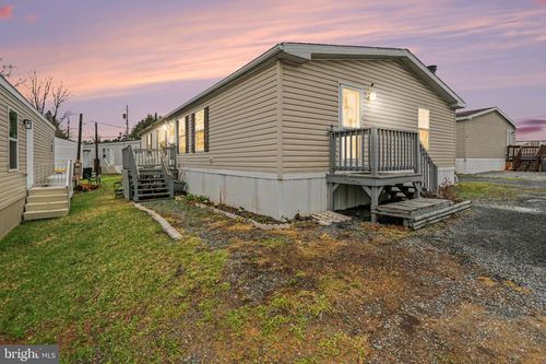 11 Kingsbury Tp-0011, Mechanicsburg, PA, 17050 | Card Image