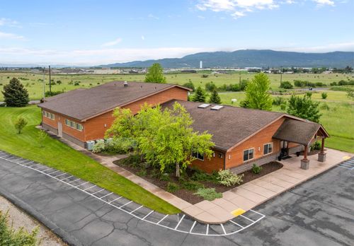6701 N Idaho Rd, NEWMAN LAKE, WA, 99025-9557 | Card Image