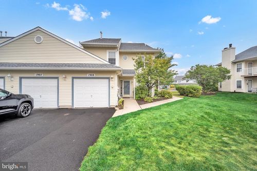 1908 Lynbrooke Dr, YARDLEY, PA, 19067-7267 | Card Image