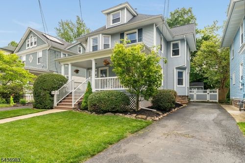 28 Codington Pl, Somerville, NJ, 08876-2408 | Card Image