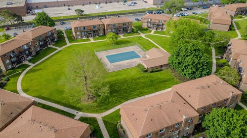 ge-124 Boardwalk St, Elk Grove Village, IL, 60007-3642 | Card Image