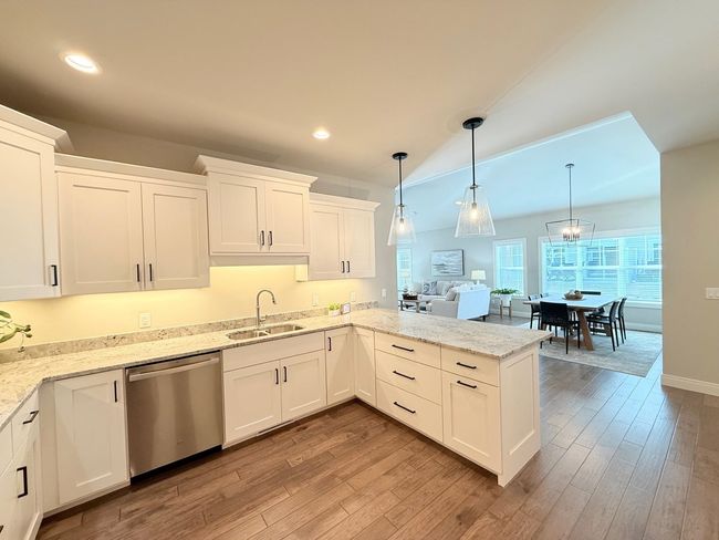 Unit 37 Conservancy Plz, Condo with 4 bedrooms, 3 bathrooms and null parking in DEFOREST WI | Image 5