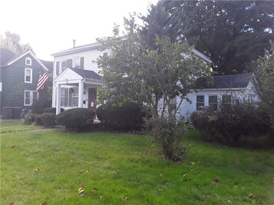 309 Mason Street, Home with 4 bedrooms, 2 bathrooms and null parking in Arcadia NY | Image 2