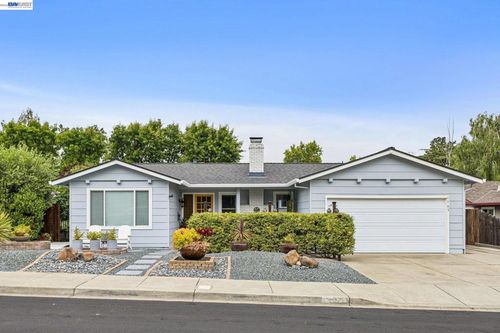 7747 Desertwood Ln, Pleasanton, CA, 94588-4326 | Card Image