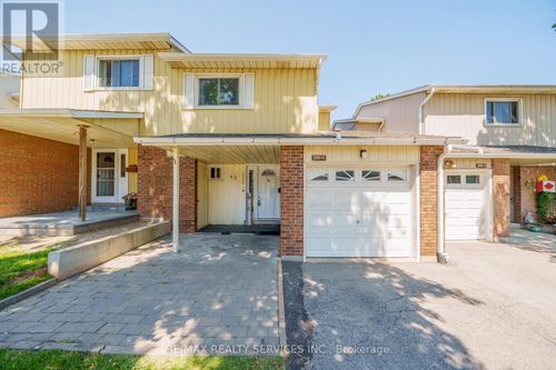 43-5009 Pinedale Ave, Burlington, ON, L7L5J6 | Card Image