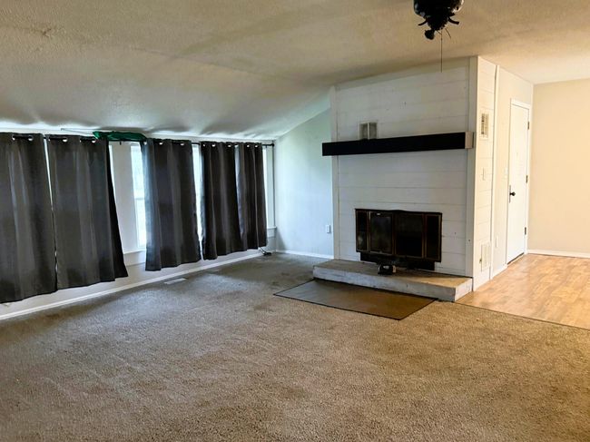 324 W Central Ave, House other with 4 bedrooms, 3 bathrooms and null parking in Caldwell KS | Image 5