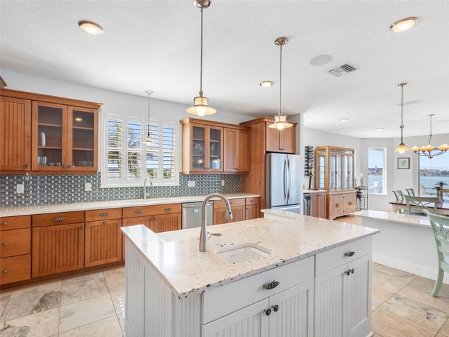 11000 8 Th St E, House other with 4 bedrooms, 5 bathrooms and null parking in Treasure Island FL | Image 21