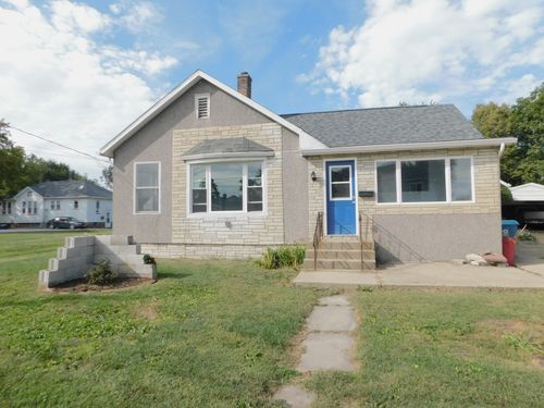 1715 8th St, Peru, IL, 61354-2225 | Card Image