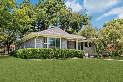 7105 Bennington Dr, Dallas, TX, 75214-1702 | Card Image