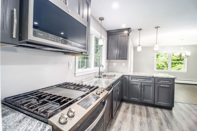 22 Lonetown Rd, House other with 5 bedrooms, 3 bathrooms and null parking in Redding CT | Image 14