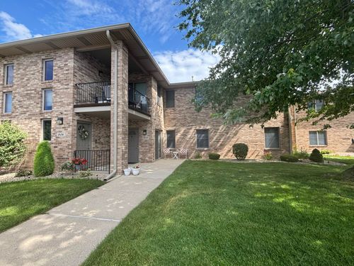 924 Elm Dr, Crown Point, IN, 46307-1453 | Card Image