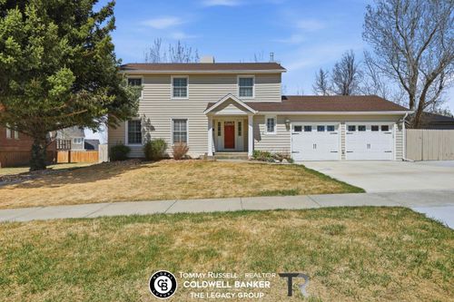 3920 Eagle Dr, Casper, WY, 82604-4516 | Card Image