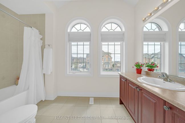 2 Pelee Ave, House other with 4 bedrooms, 3 bathrooms and 2 parking in Kleinburg ON | Image 34