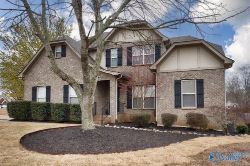 111 Christy Dr, Madison, AL, 35758-6016 | Card Image