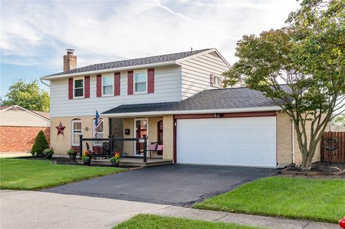 7600 Stonecrest Dr, Huber Heights, OH, 45424-2207 | Card Image