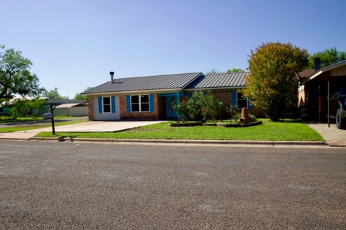 1113 E 43rd St, San Angelo, TX, 76903-1913 | Card Image
