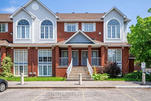 56 Briston Pvt, Ottawa, ON, K1G5P5 | Card Image