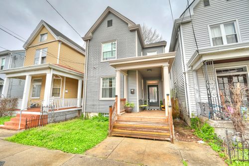 216 18th St, Covington, KY, 41014-1402 | Card Image
