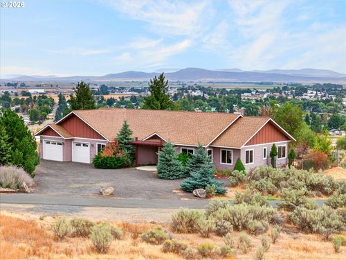 3850 Indiana Ave, BakerCity, OR, 97814 | Card Image