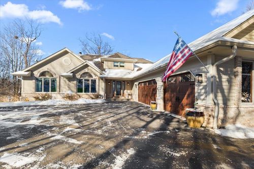 N71W30930 Club Circle, MERTON, WI, 53029 | Card Image