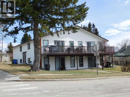 4839 48th St, Rocky Mountain House, AB, T4T1C9 | Card Image