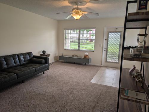 589-589 Fanshaw O, Boca Raton, FL, 33434-3096 | Card Image