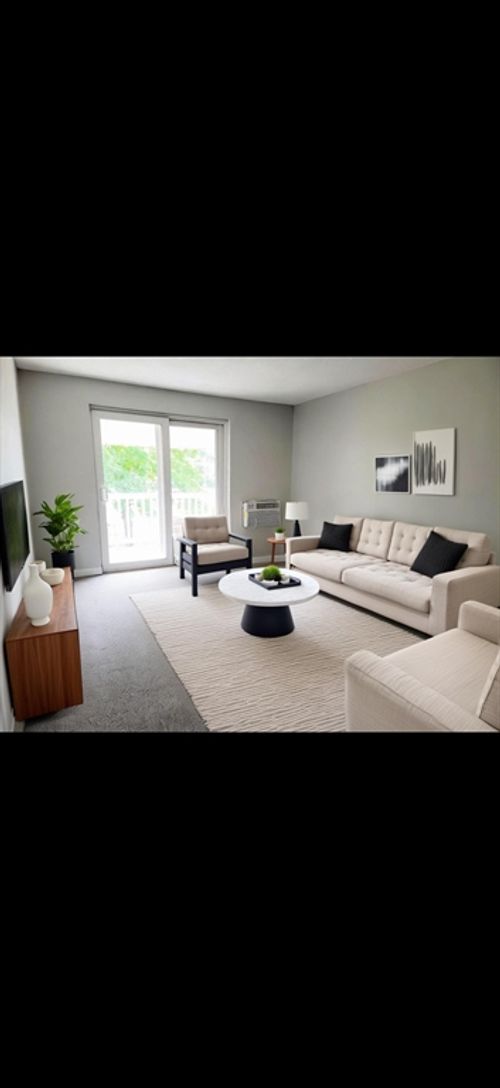 121-205 Main, Salem, NH, 03079 | Card Image