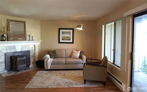 apt-15-3435 Auburn Way S, Auburn, WA, 98092-7251 | Card Image