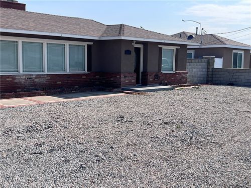 18639 Orange St, Bloomington, CA, 92316-2315 | Card Image