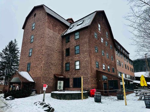 Unit 2E 217 Maxham Meadow Way, Woodstock, VT, 05091 | Card Image