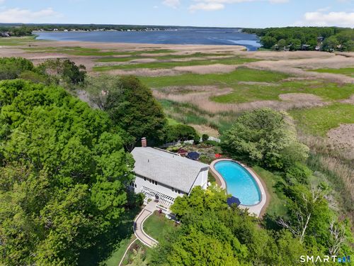 11 Cambridge Ct E, Old Saybrook, CT, 06475-2601 | Card Image