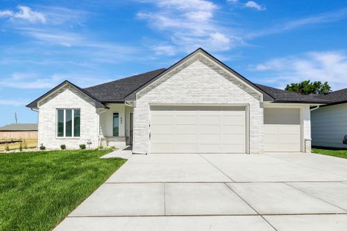 849 N Speyside Cir, Andover, KS, 67002-8989 | Card Image