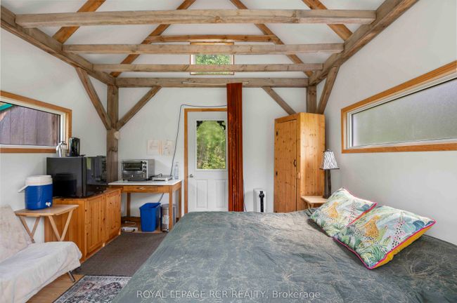 487151 Side Rd, House other with 8 bedrooms, 4 bathrooms and 15 parking in Mono ON | Image 36