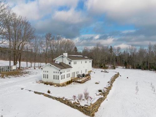 1845 Hatch School Rd, Brattleboro, VT, 05301-9489 | Card Image
