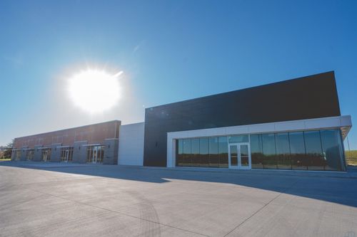 895 Cottonwood Ln, Dakota Dunes, SD, 57049-5524 | Card Image