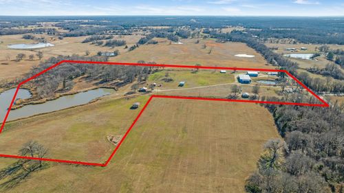 4060 County Road 36220, Sumner, TX, 75486-3622 | Card Image